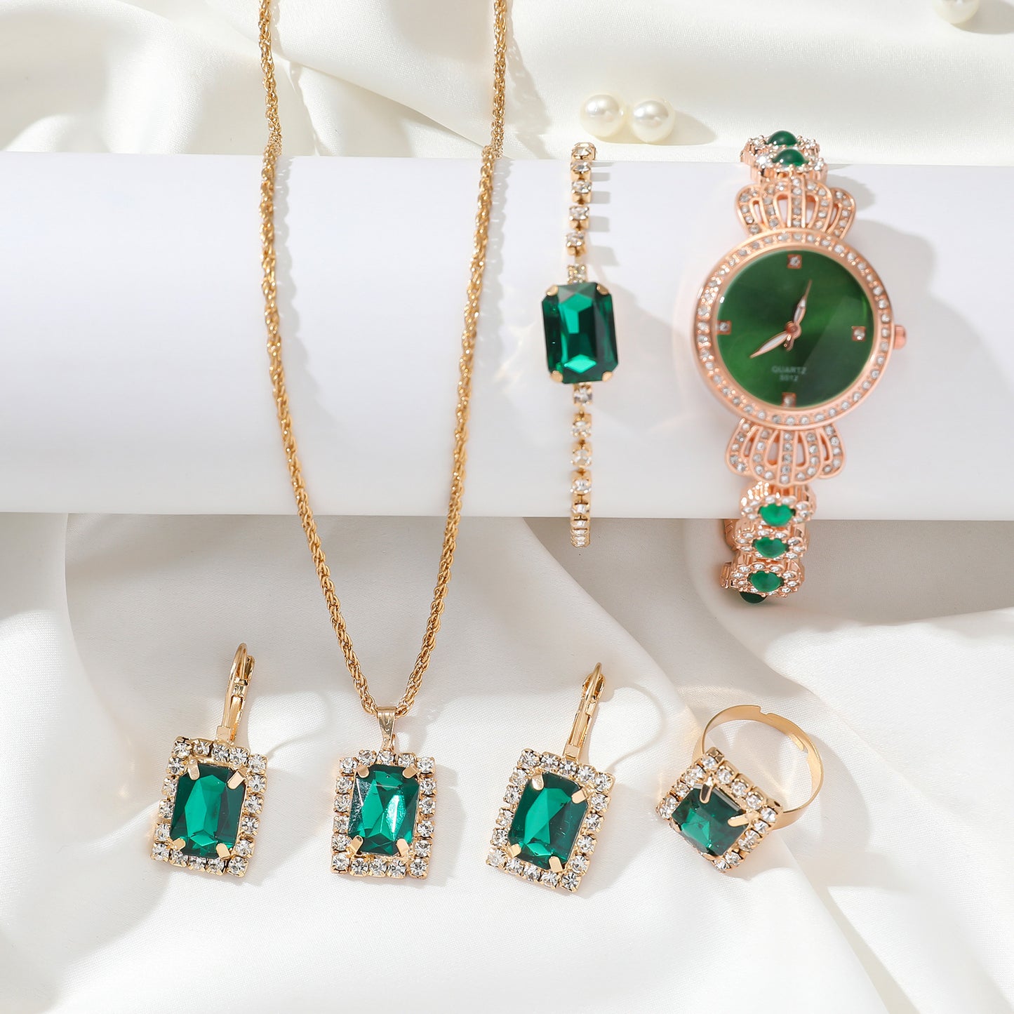Women's Watch and Bracelet Set with Green Gemstone