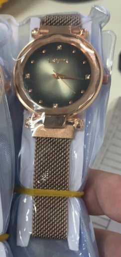 Wholesale Women's Quartz Starry Sky Watch with Magnet Band