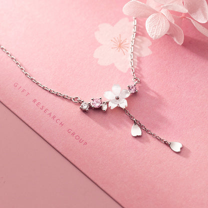 Ailuoqi S925 Silver Shell Flower Necklace with Diamonds