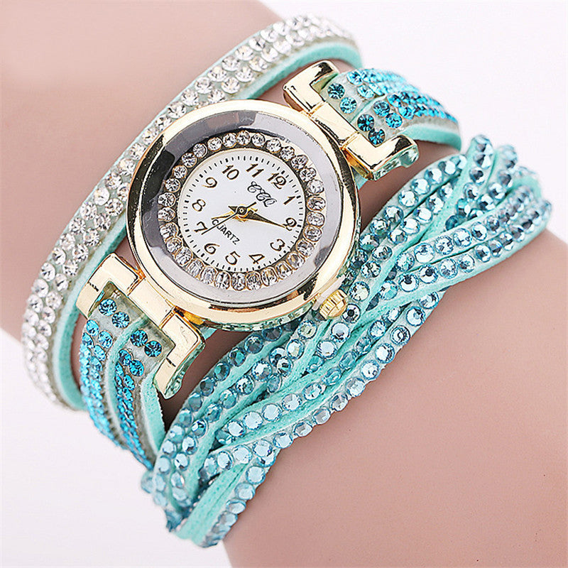 Trendy Twisted Women's Bracelet with Quartz Watch