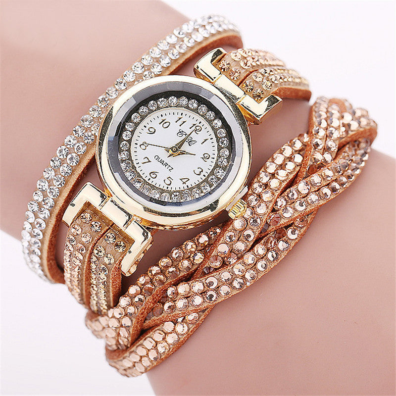 Trendy Twisted Women's Bracelet with Quartz Watch