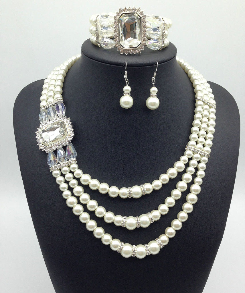 Fashion Pearl Necklace Set with Earrings and Bracelet