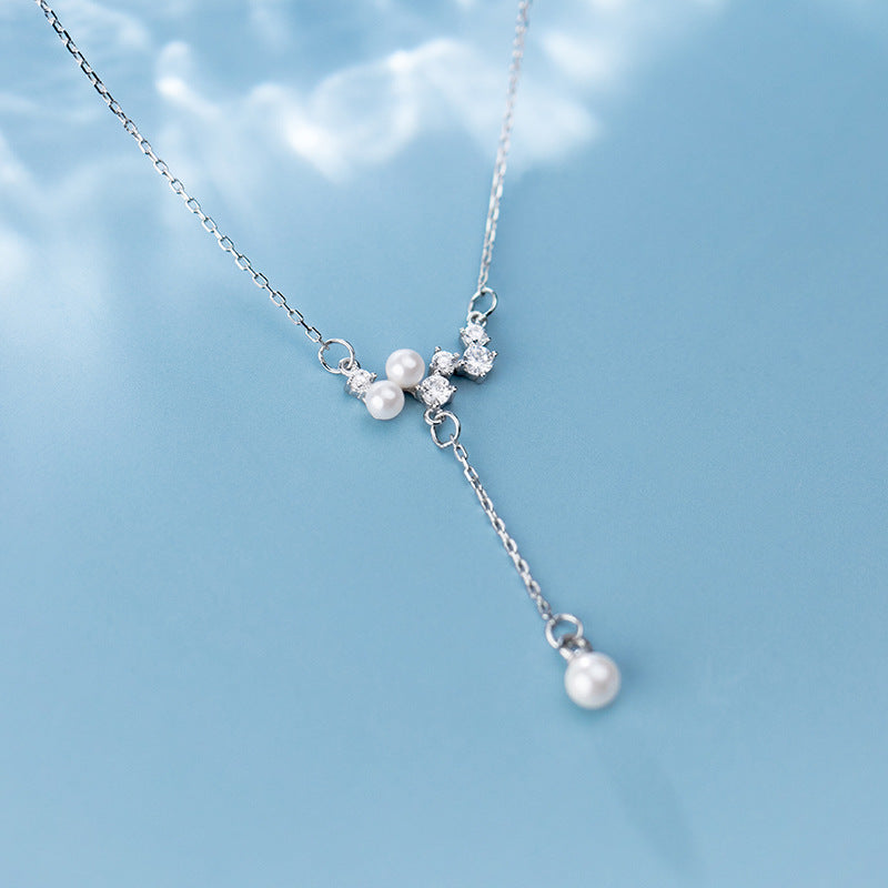 Fashionable S925 Silver Pearl Necklace with Diamonds