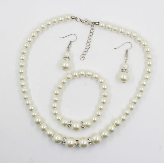 Bridal Decoration Set with Pearl Necklace, Earrings, Bracelet