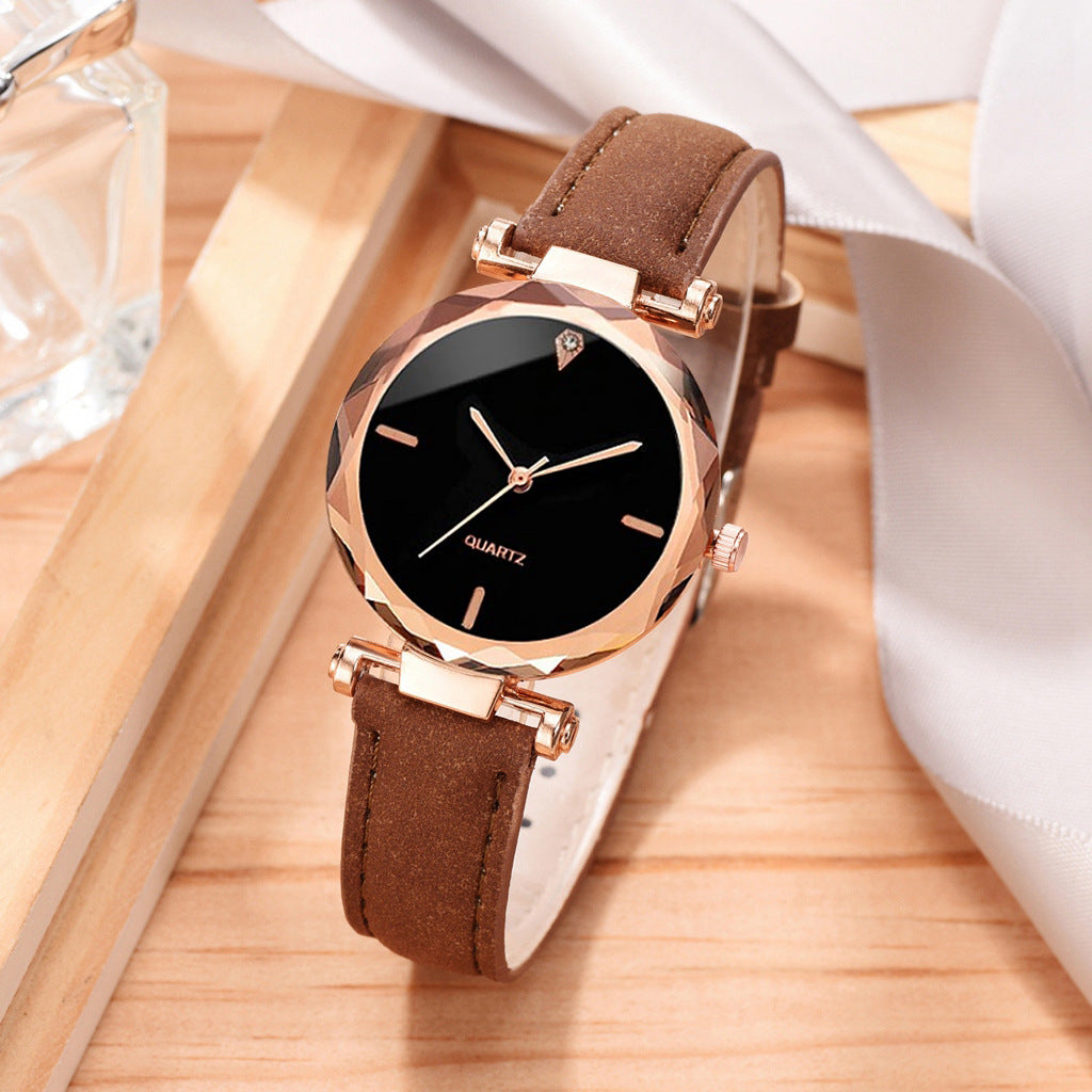 Fashionable Women's Casual Quartz Watch Set with Leather Band