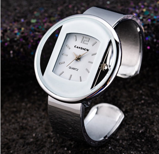 Fashionable Women's Steel Band Quartz Watch Bracelet