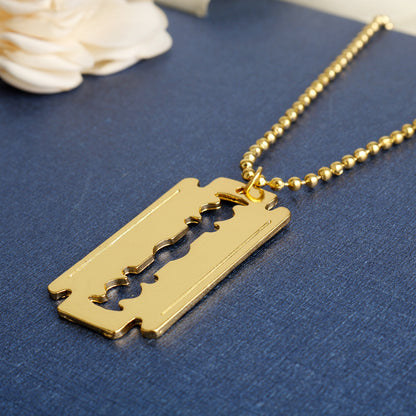 Men's Hip-Hop Alloy Blade Pendant Razor Necklace