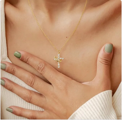 Y-Shaped Crown Pendant Necklace