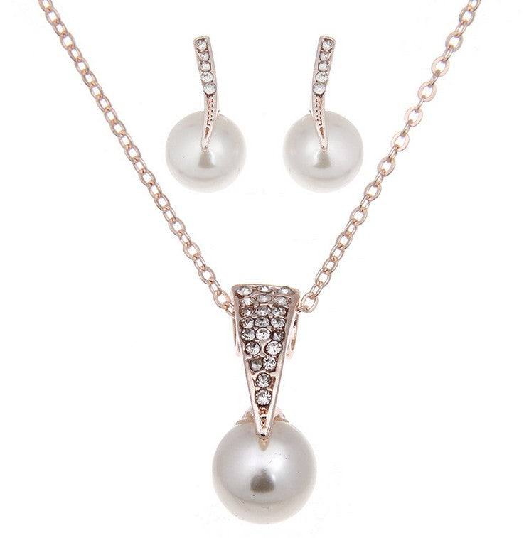 Bridal Pearl and Rhinestone Earrings Necklace Set