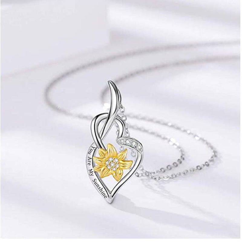 Heart-Shaped Dual-Color Necklace with Sunflower Pendant