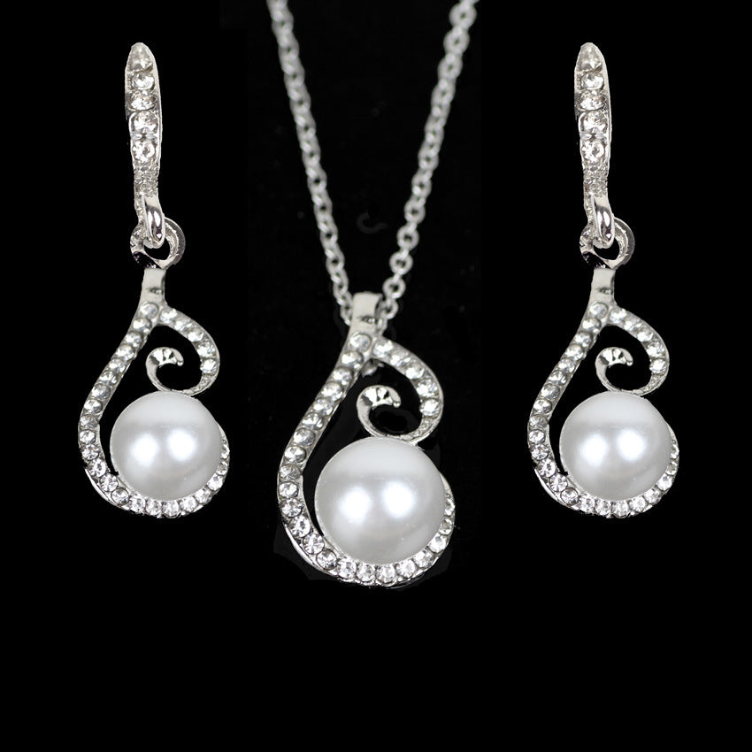 Bridal Jewelry Set with Pearl and Rhinestone Earrings