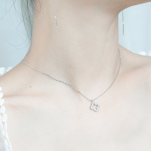 S925 Silver Four-Leaf Clover Necklace with Diamonds
