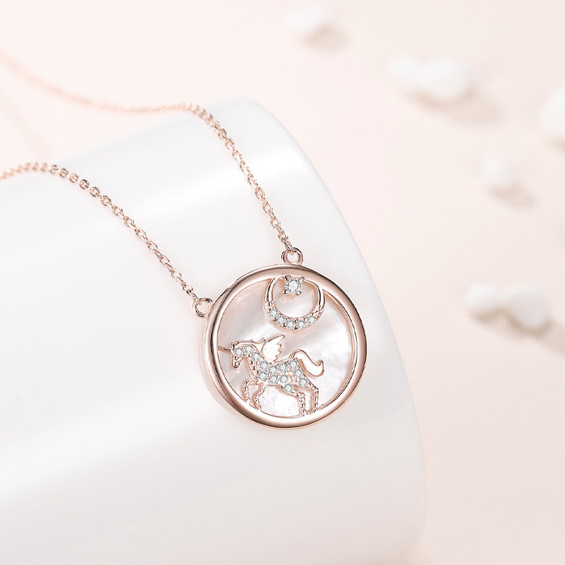 Fashionable Natural White Mother-of-Pearl Unicorn Necklace