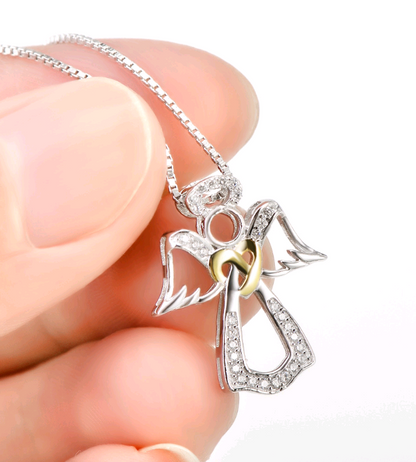 S925 Silver Heart Shaped Pendant Necklace with Diamonds