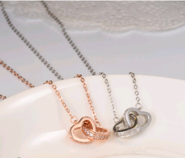 Fashionable 925 Silver Double Heart Necklace