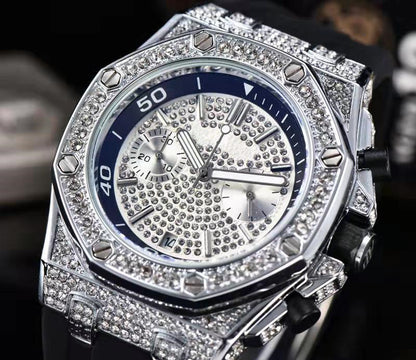 Luxury Diamond Quartz Watch with Stylish Band