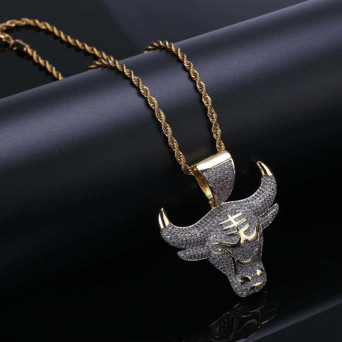 Hip Hop Bull Head Pendant Necklace with Zircon Stones
