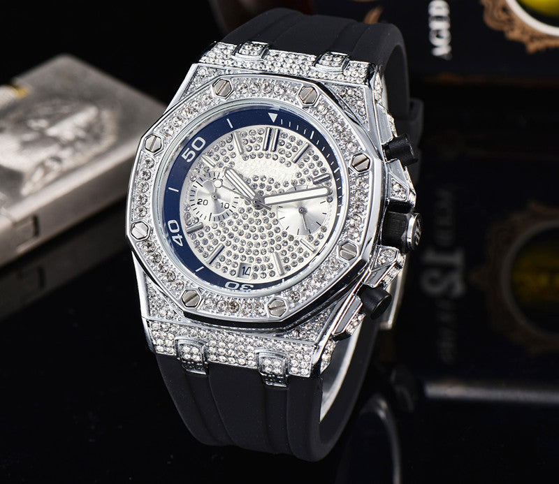 Luxury Diamond Quartz Watch with Stylish Band