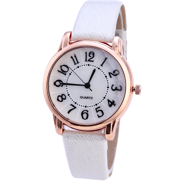 Women's Fashion Quartz Watch with Leather Strap