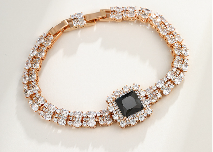 Square Micro Inlaid Zirconium Buckle Bracelet