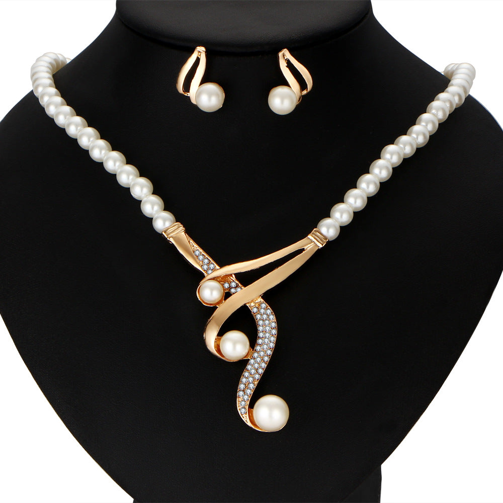 Pearl Choker Necklace and Earrings Bridal Set