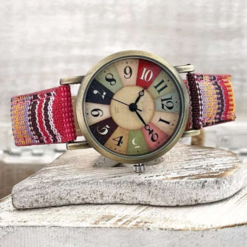 Fashionable Women's Quartz Watch with Denim Strap