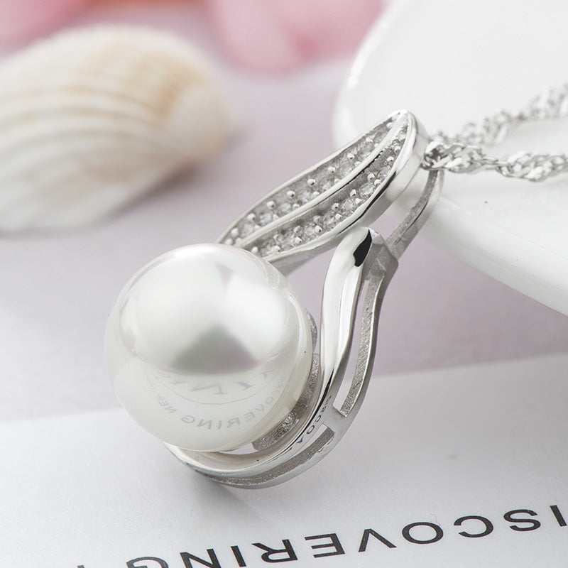 Sterling Silver Pearl Pendant Necklace with Diamonds