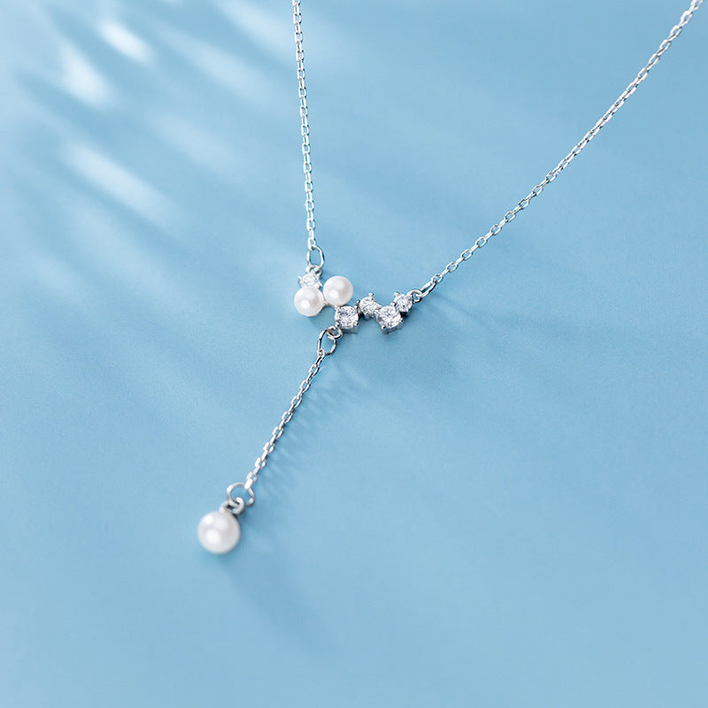 Fashionable S925 Silver Pearl Necklace with Diamonds