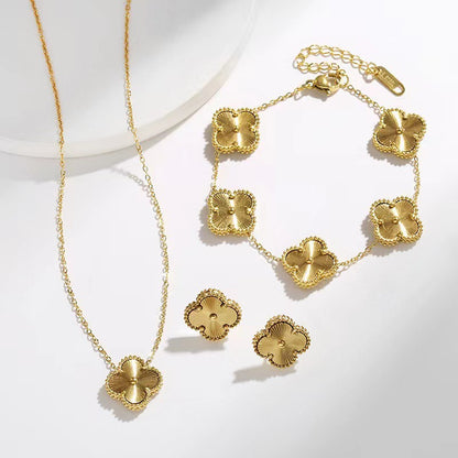 Trendy Four-Leaf Clover Choker Necklace Set for Women