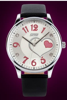 Stylish Women's Quartz Watch with Leather Band