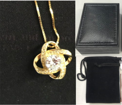 Clover Diamond Necklace in 925 Silver