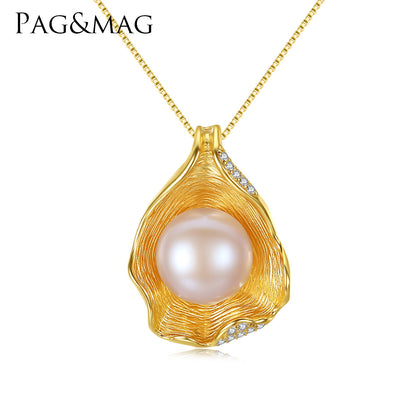 Silver Necklace with Shell Design and Natural Pearl Pendant