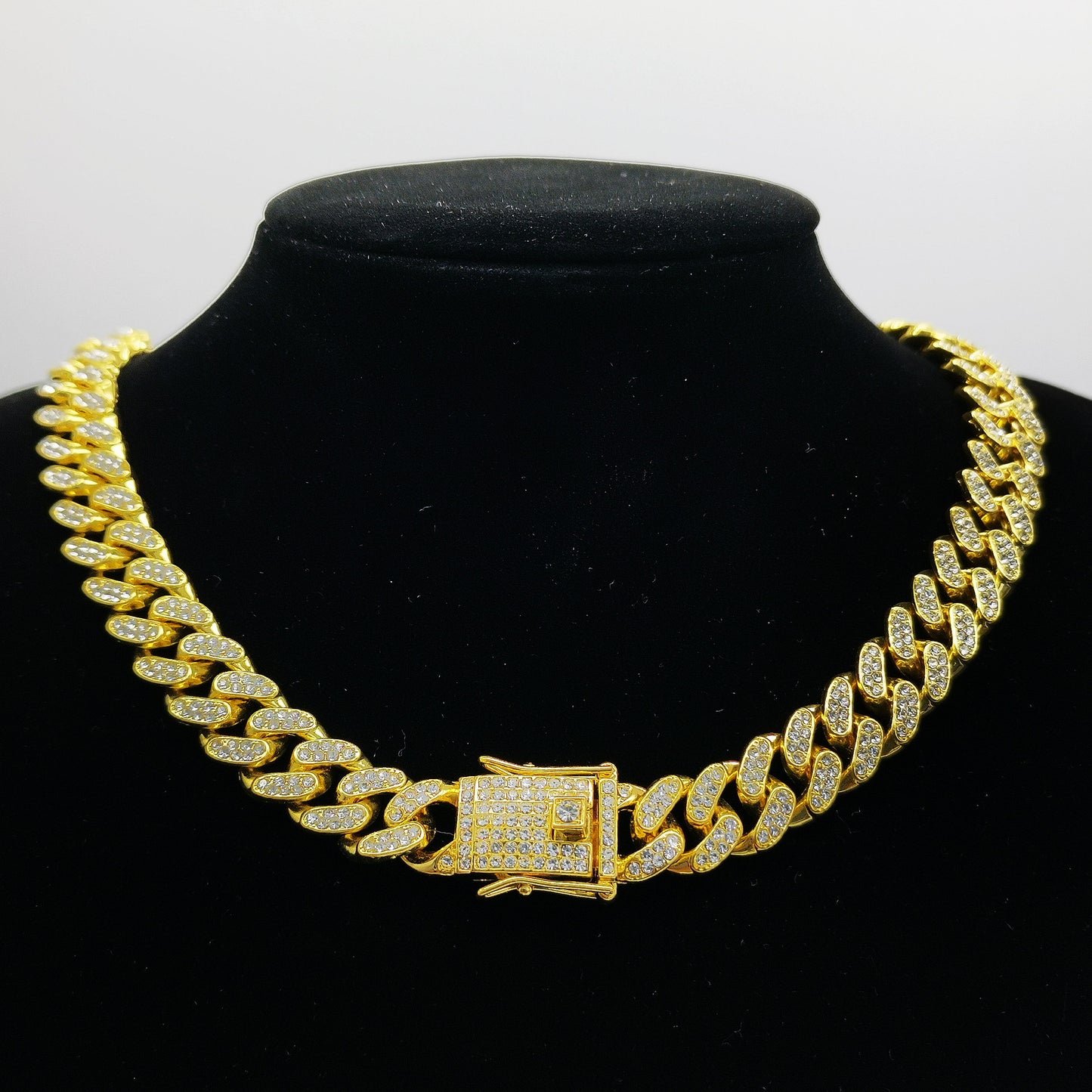 13mm Flat Cuban Link Diamond Bracelet for Hip Hop
