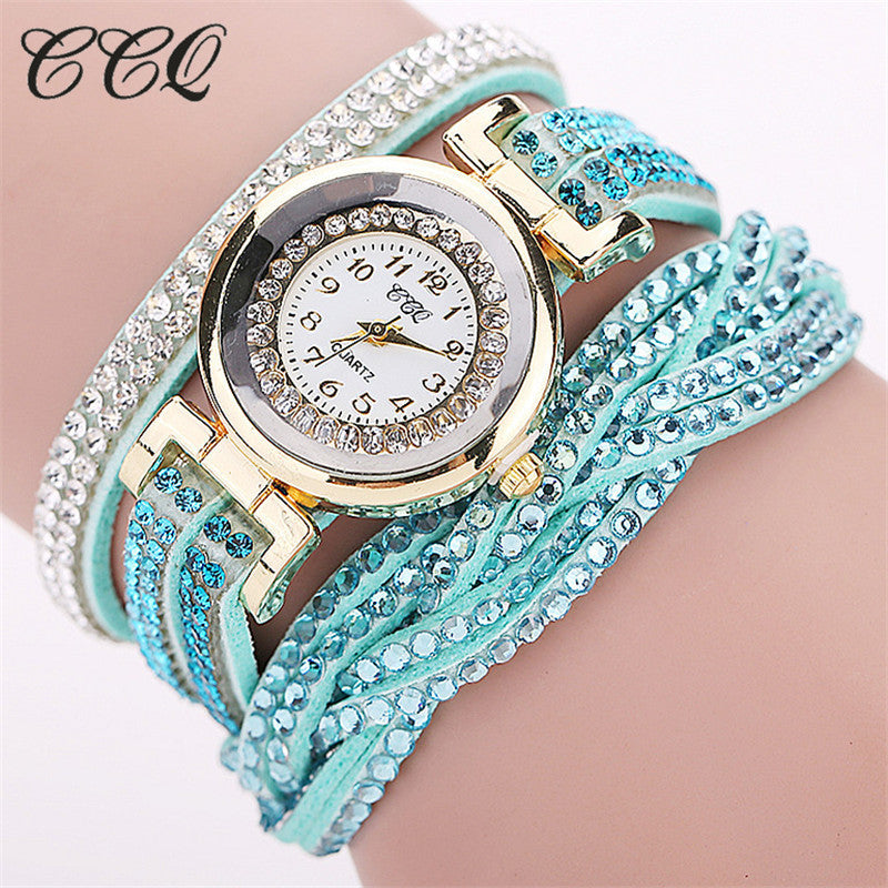 Trendy Twisted Women's Bracelet with Quartz Watch