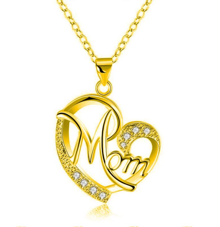 Mom's Heart-Shaped Crystal Pendant Necklace with Diamonds