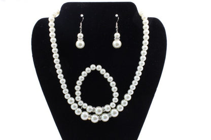 Bridal Decoration Set with Pearl Necklace, Earrings, Bracelet
