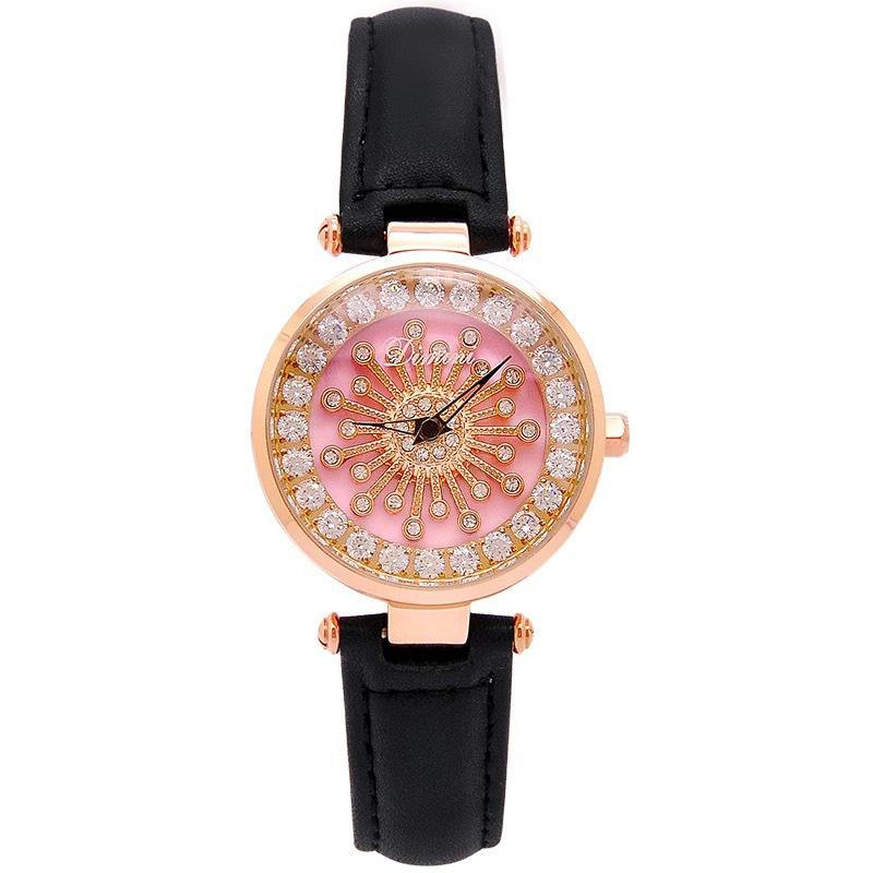"Fashionable Women's Quartz Watch with Leather Band"