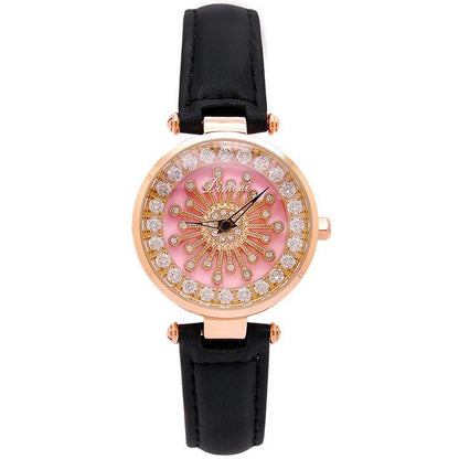 "Fashionable Women's Quartz Watch with Leather Band"