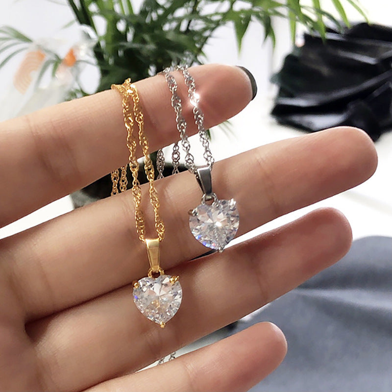 Korean Style Heart-Shaped Zircon Pendant Necklace