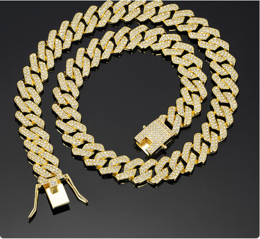 Diamond-Shaped Cuban Link Necklace