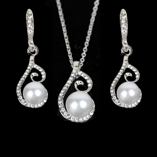 Bridal Jewelry Set with Pearl and Rhinestone Earrings